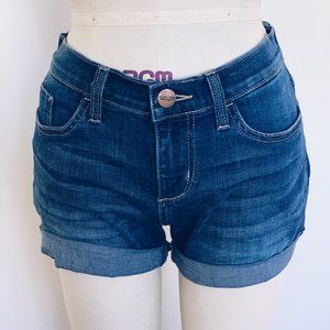 Wrangler Cuffed Shorts